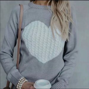 Grey knit sweater with cable heart. NWT Medium